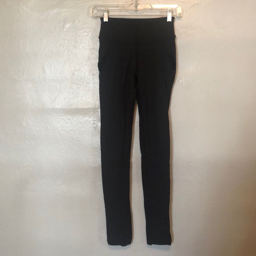 Beyond Yoga essential long leggings with mesh